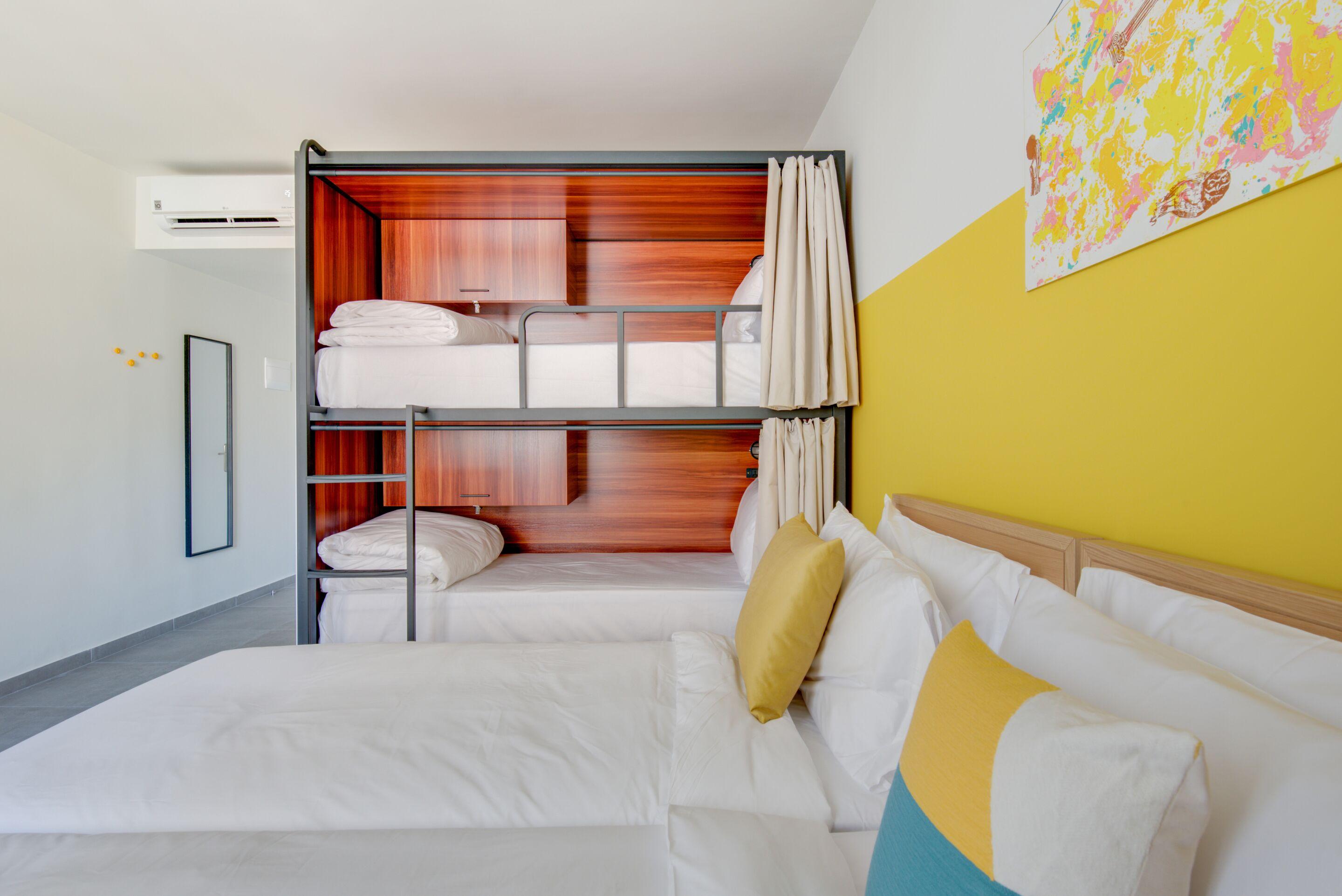 Selina Athens Theatrou Hotel Екстериор снимка
