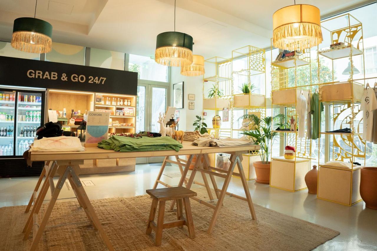 Selina Athens Theatrou Hotel Екстериор снимка